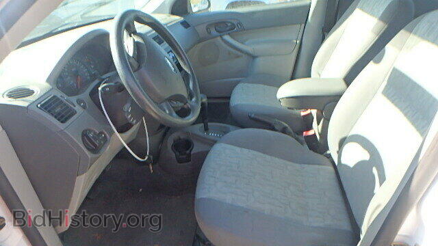 2005 FORD FOCUS - VIN: 1FAFP36N85W152645 - Фото 5