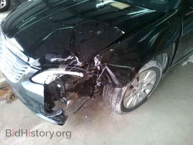 2012 CHRYSLER 200 - VIN: 1C3CCBAB9CN268640 - Фото 10