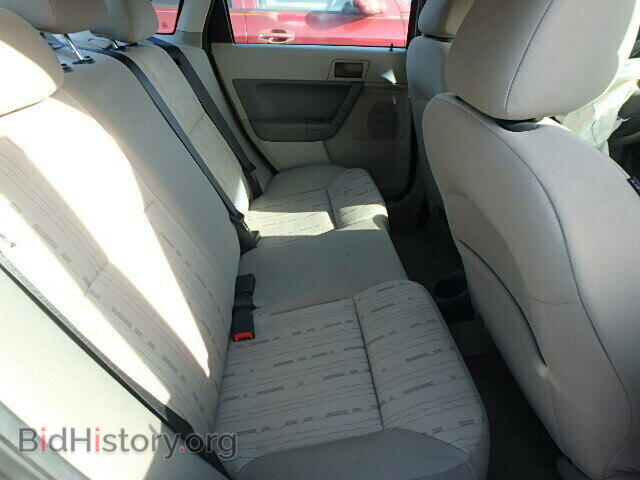 2011 FORD FOCUS - VIN: 1FAHP3FN6BW110639 - Фото 6