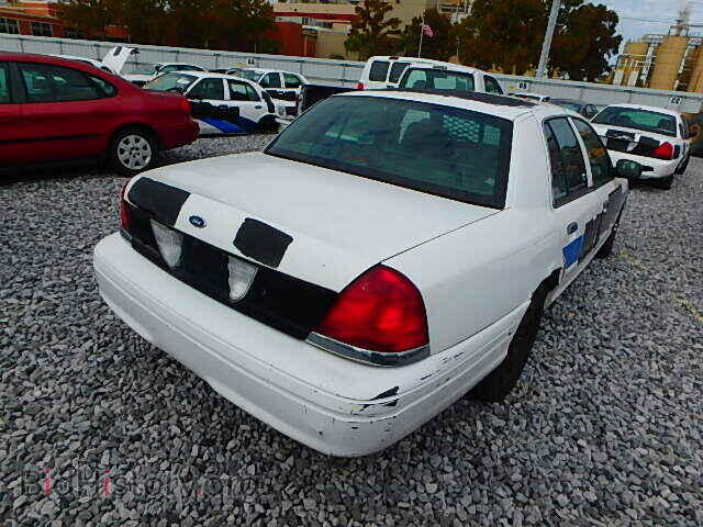 2003 FORD CROWN VIC - VIN: 2FAFP71W33X101367 - Фото 4