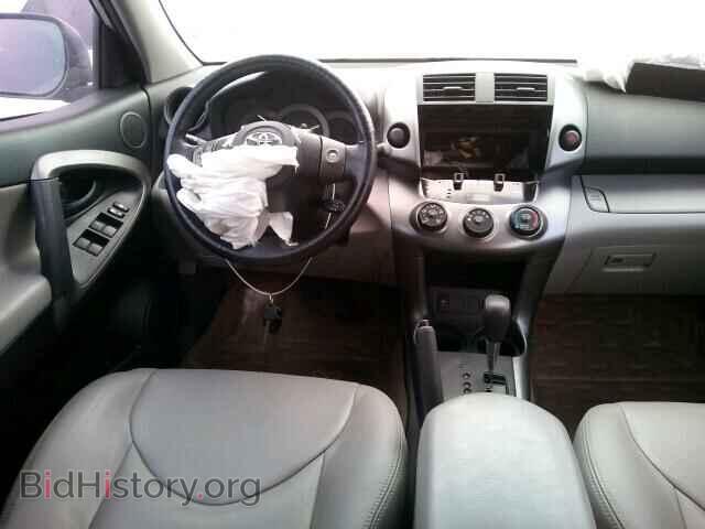 2011 TOYOTA RAV4 - VIN: JTMZF4DVXBD030265 - Photo 9