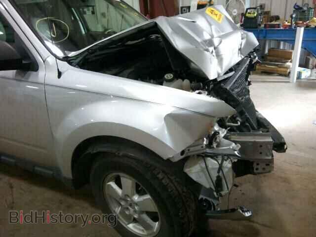 2011 FORD ESCAPE - VIN: 1FMCU0D7XBKA38136 - Фото 9