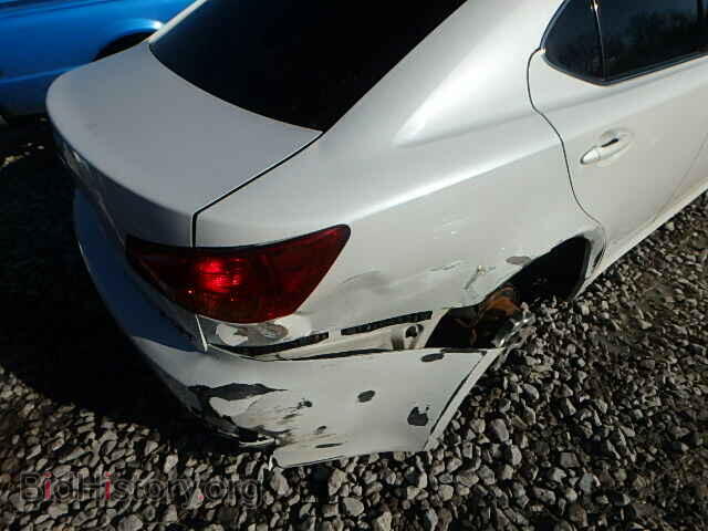 2007 LEXUS IS250 - VIN: JTHCK262572014274 - Фото 9