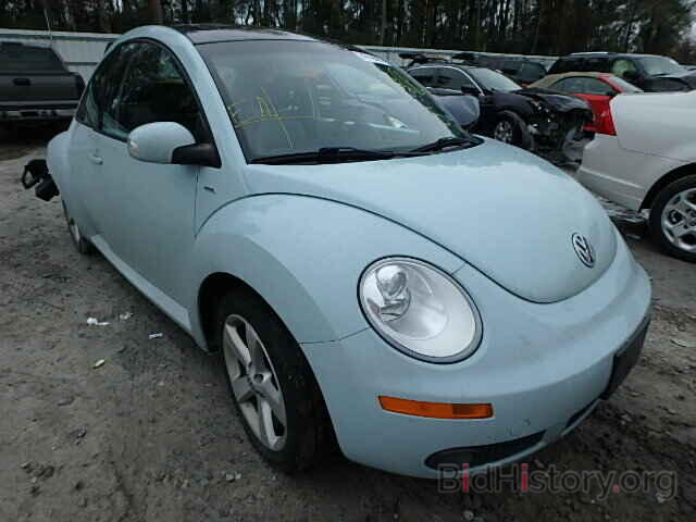 Фотография 3VWRW3AG8AM036615 - VOLKSWAGEN BEETLE 2010