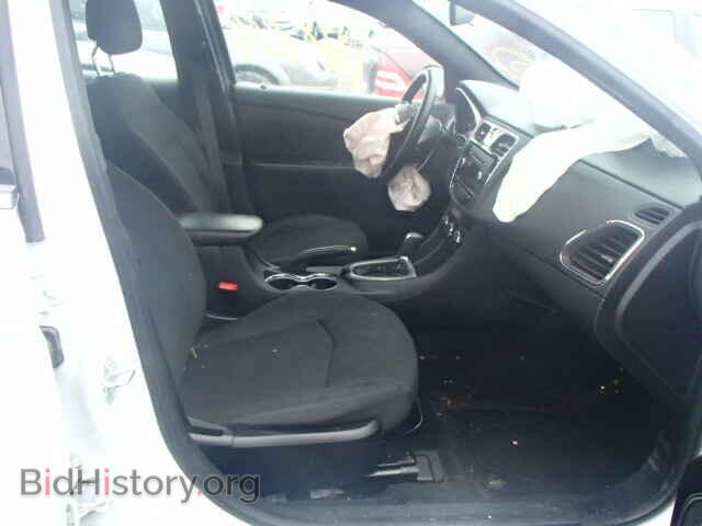 2014 CHRYSLER 200 - VIN: 1C3CCBAB5EN210379 - Фото 5