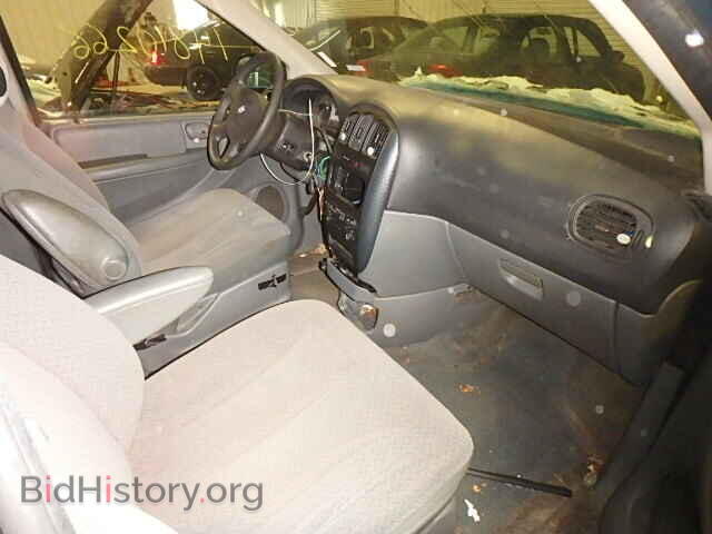 2007 DODGE CARAVAN - VIN: 1D8GP45R57B174896 - Фото 5