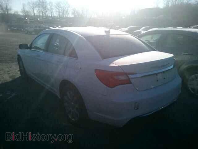 2013 CHRYSLER 200 - VIN: 1C3CCBBB2DN528800 - Фото 3