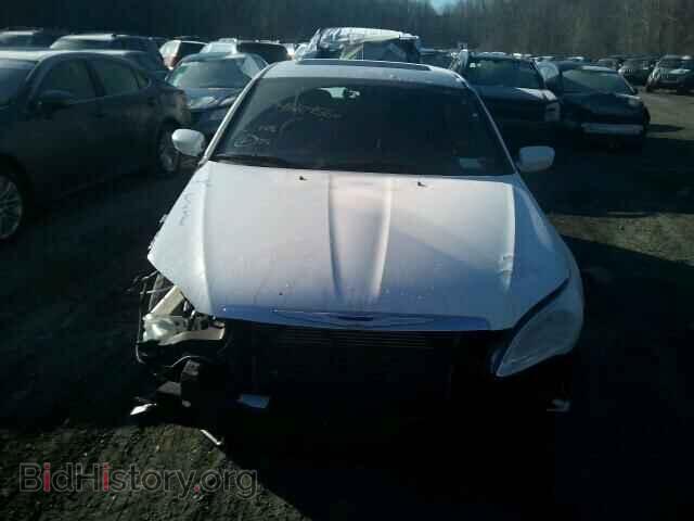 2013 CHRYSLER 200 - VIN: 1C3CCBBB2DN528800 - Фото 9