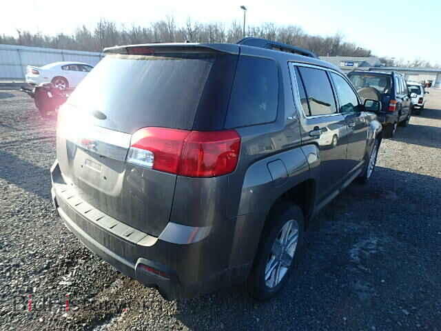 2011 GMC TERRAIN - VIN: 2CTFLSE58B6248335 - Фото 4