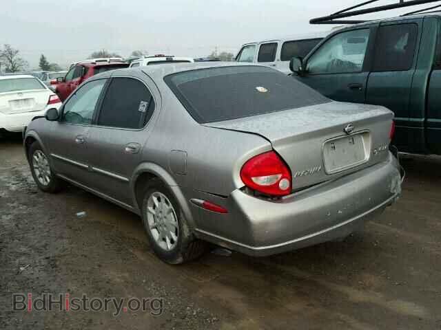 2000 NISSAN MAXIMA - VIN: JN1CA31A5YT200520 - Photo 3