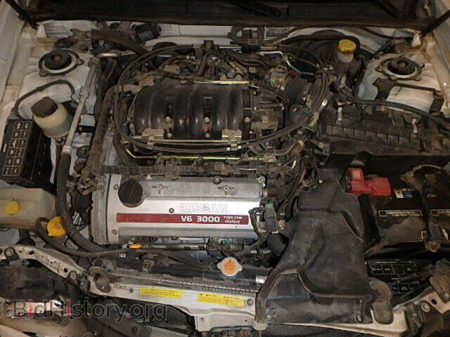 2000 NISSAN MAXIMA - VIN: JN1CA31D2YT740384 - Фото 7