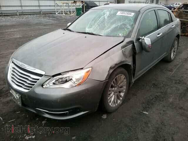 2011 CHRYSLER 200 - VIN: 1C3BC2FG8BN610089 - Photo 2