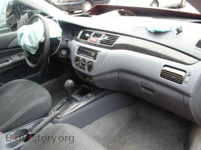 2002 MITSUBISHI LANCER - VIN: JA3AJ26E12U068219 - Photo 5