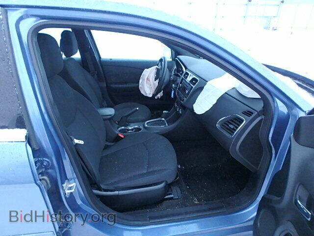 2011 CHRYSLER 200 - VIN: 1C3BC4FB2BN603185 - Фото 5