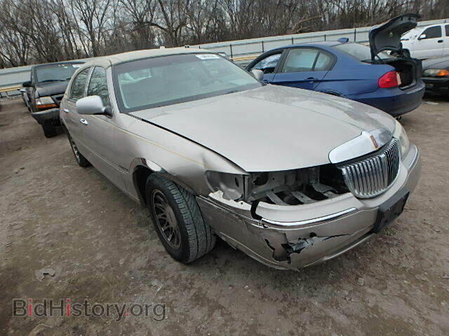 Photo 1LNHM82W6YY763401 - LINCOLN TOWNCAR 2000