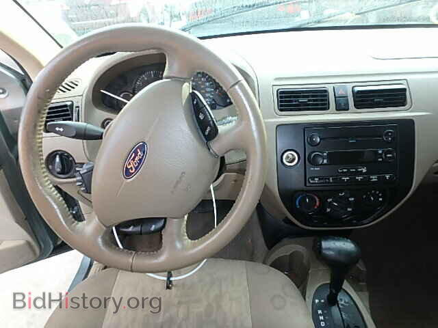 2005 FORD FOCUS - VIN: 1FAFP34N05W203784 - Фото 9