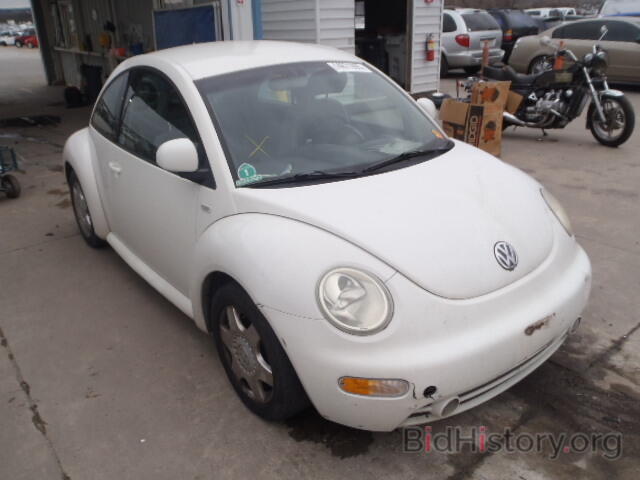 Photo 3VWCA21C5YM401838 - VOLKSWAGEN BEETLE 2000