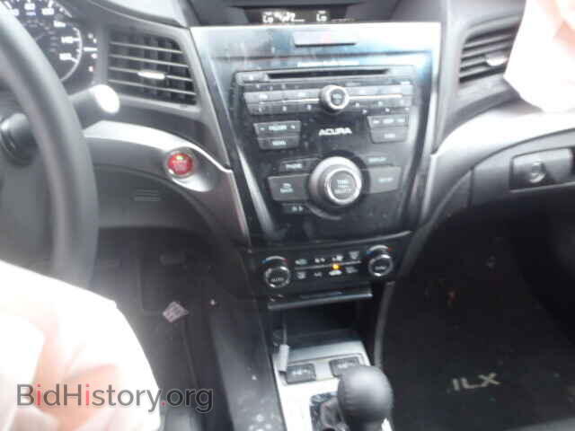 2015 Acura ILX (VIN 19VDE1F33FE009049) — photo 9 of 10
