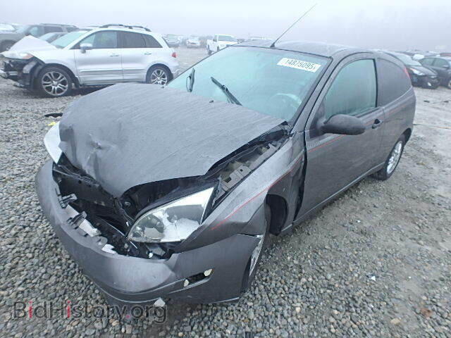 2005 FORD FOCUS - VIN: 3FAFP31N95R122449 - Photo 2