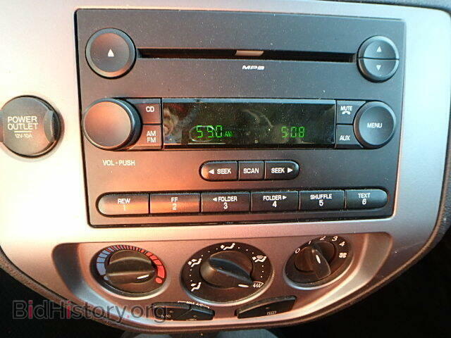 2007 FORD FOCUS - VIN: 1FAFP31N57W148305 - Photo 9