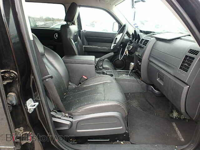 2008 DODGE NITRO - VIN: 1D8GT28K28W201612 - Photo 5
