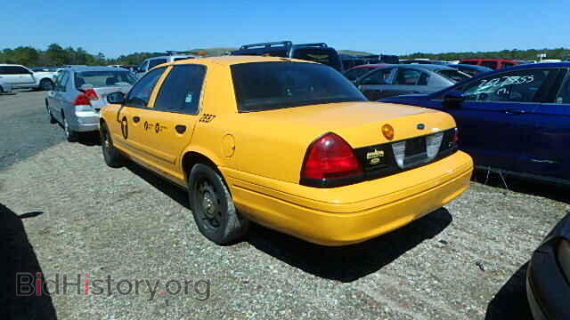 2011 FORD CROWN VIC - VIN: 2FABP7AV0BX178850 - Фото 3