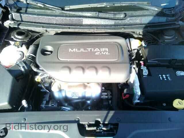 2016 CHRYSLER 200 - VIN: 1C3CCCAB9GN154794 - Фото 7