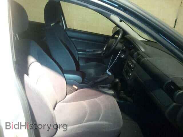 2004 CHRYSLER SEBRING - VIN: 1C3EL46RX4N267704 - Фото 5