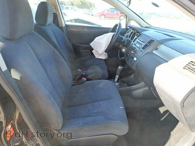 2008 NISSAN VERSA - VIN: 3N1BC13E58L402658 - Фото 5