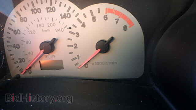 2000 MITSUBISHI ECLIPSE - VIN: 4A3AC34G2YE163510 - Photo 8