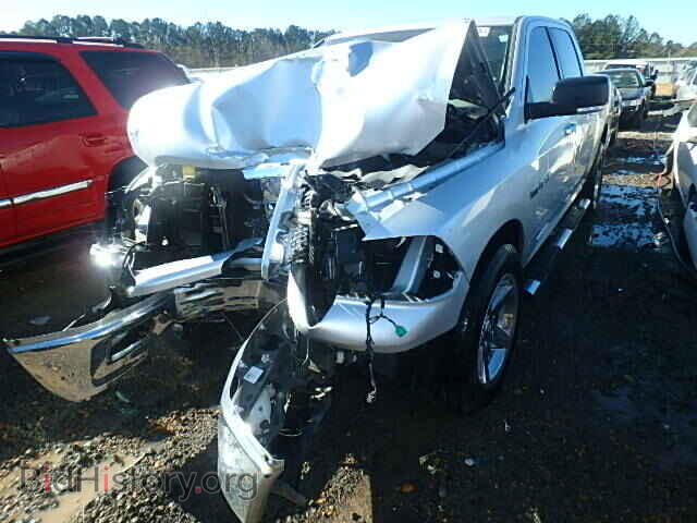 2010 DODGE RAM 1500 - VIN: 1D7RB1CT2AS249084 - Фото 2