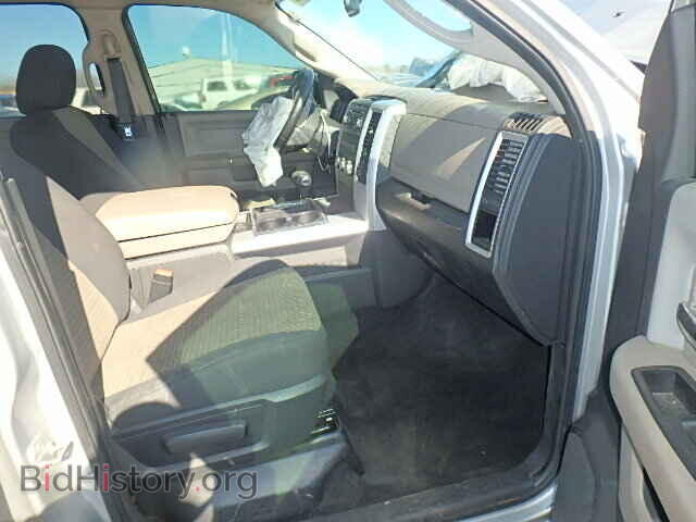 2010 DODGE RAM 1500 - VIN: 1D7RB1CT2AS249084 - Фото 5