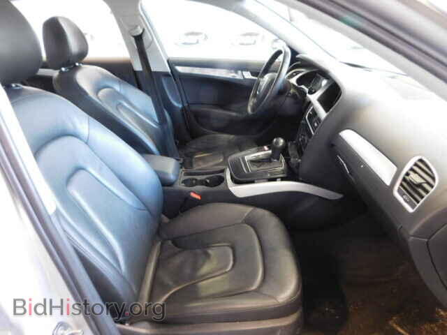 2010 AUDI A4 - VIN: WAUEFBFL7AN037176 - Photo 5