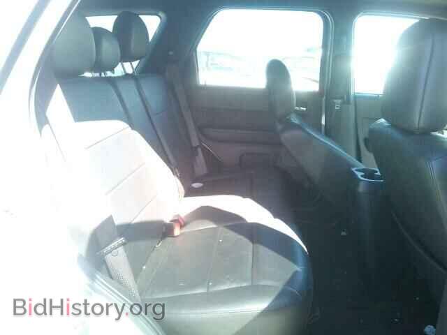 2011 FORD ESCAPE - VIN: 1FMCU0DG7BKB59724 - Photo 6