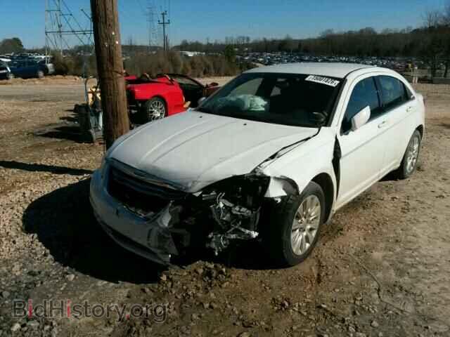 2012 CHRYSLER 200 - VIN: 1C3CCBAB9CN223228 - Фото 2