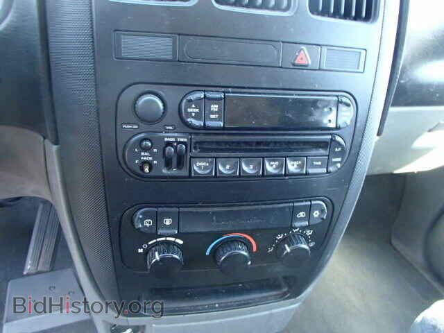 2005 DODGE CARAVAN - VIN: 1D4GP24RX5B117663 - Photo 9