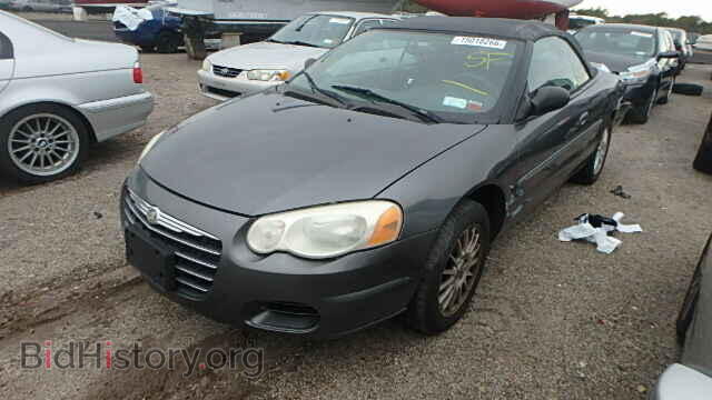 2004 CHRYSLER SEBRING - VIN: 1C3EL45R04N158136 - Фото 2
