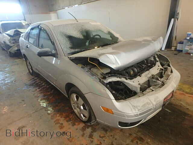 Фотография 1FAFP34N55W102661 - FORD FOCUS 2005