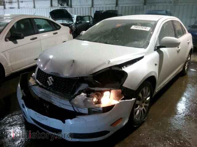 2010 SUZUKI KIZASHI - VIN: JS2RF9A37A6100264 - Photo 2