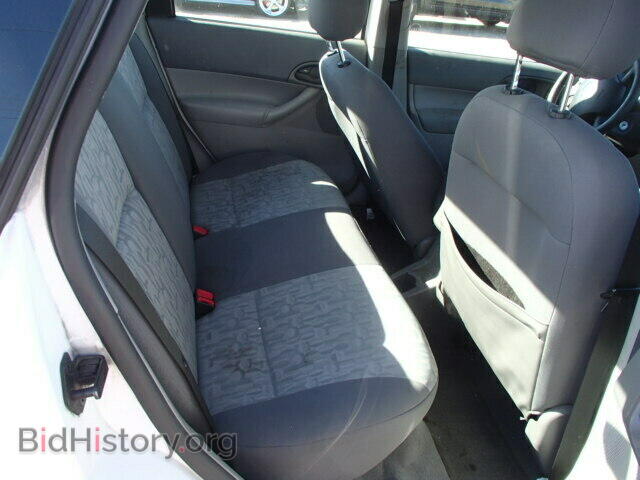 2005 FORD FOCUS - VIN: 1FAFP34N95W314463 - Фото 6