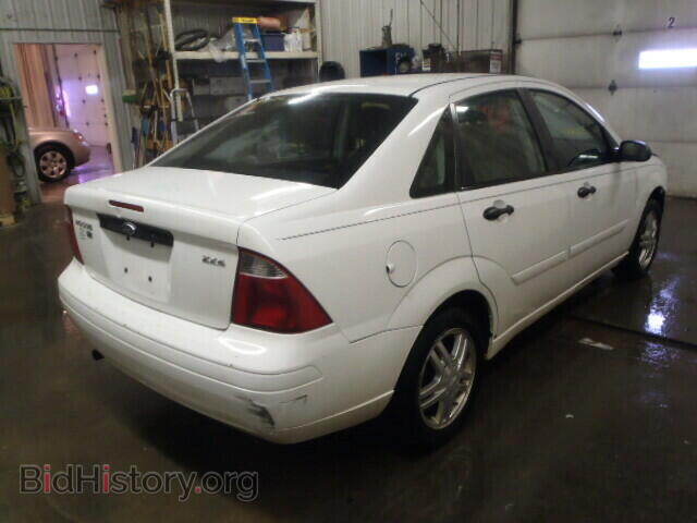 2006 FORD FOCUS - VIN: 1FAFP34N06W208551 - Фото 4