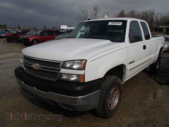2005 CHEVROLET SILVERADO - VIN: 1GCHK29U35E105656 - Фото 2
