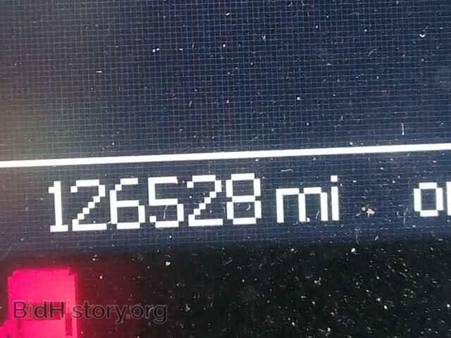 2011 DODGE CARAVAN - VIN: 2D4RN5DG4BR697083 - Фото 8