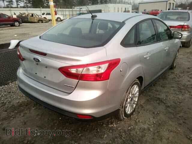 2012 FORD FOCUS - VIN: 1FAHP3F23CL379318 - Photo 4
