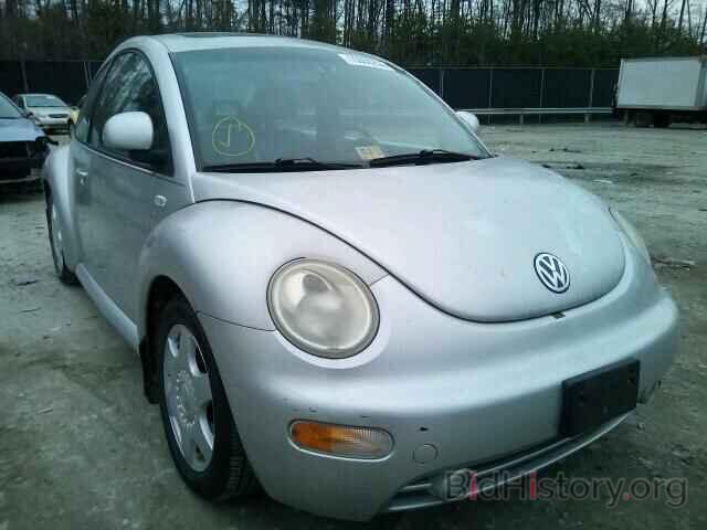 Photo 3VWCA21C5YM403766 - VOLKSWAGEN BEETLE 2000