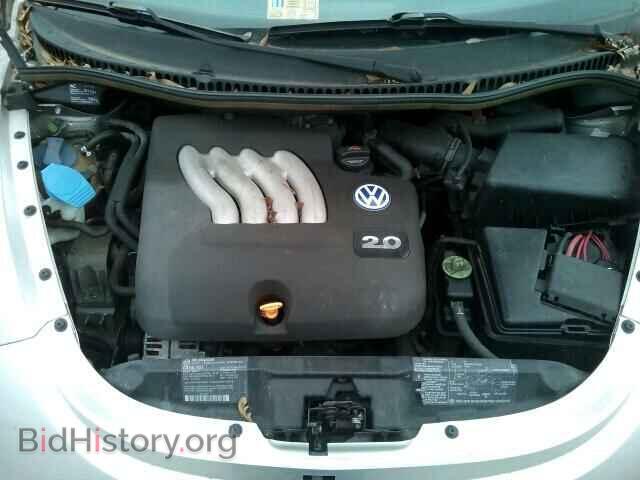2000 VOLKSWAGEN BEETLE - VIN: 3VWCA21C5YM403766 - Фото 7