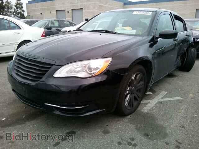 2013 CHRYSLER 200 - VIN: 1C3CCBAB0DN698770 - Фото 2