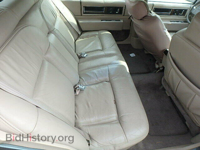 1992 CADILLAC DEVILLE - VIN: 1G6CD53B9N4217111 - Фото 6