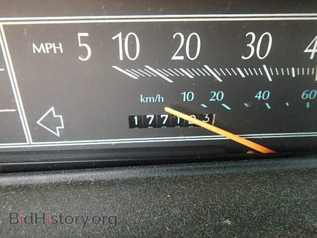 1992 CADILLAC DEVILLE - VIN: 1G6CD53B9N4217111 - Фото 8