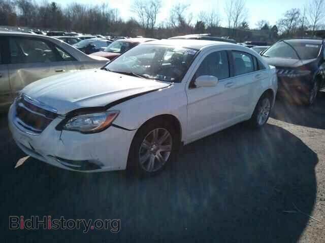 2013 CHRYSLER 200 - VIN: 1C3CCBAB0DN670080 - Фото 2